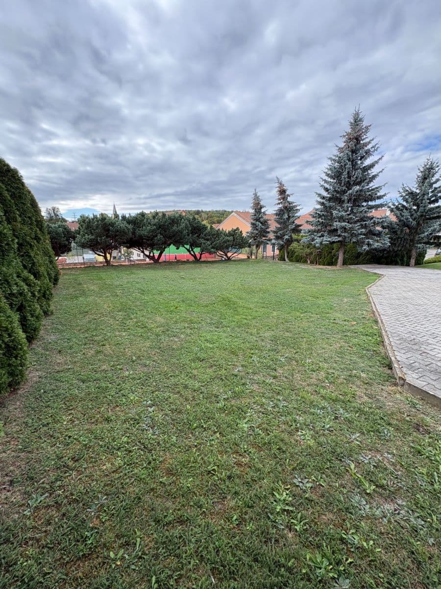 Predaj pozemku 694 m², Veverské Knínice, Jihomoravský kraj Predaj pozemku 694 m², Veverské Knínice, Jihomoravský kraj