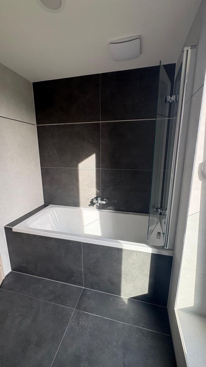 Prenájom bytu 2-izbový 62 m², Dolnobranská, Praha, Praha Prenájom bytu 2-izbový 62 m², Dolnobranská, Praha, Praha