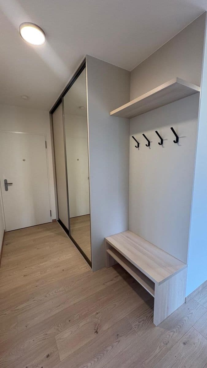 Prenájom bytu 2-izbový 62 m², Dolnobranská, Praha, Praha Prenájom bytu 2-izbový 62 m², Dolnobranská, Praha, Praha