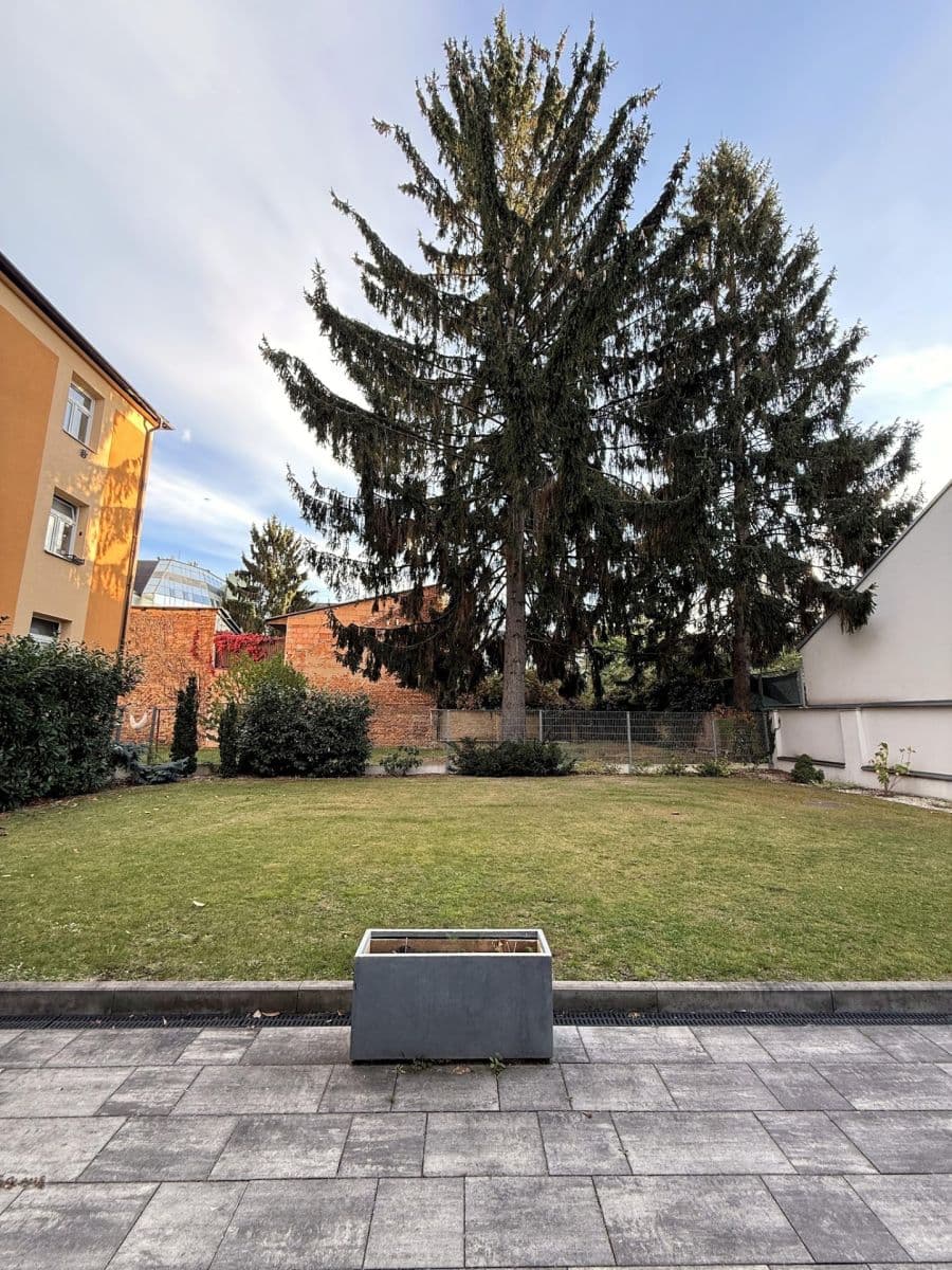 Predaj bytu 2-izbový 50 m², Pekárenská, České Budějovice, Jihočeský kraj Predaj bytu 2-izbový 50 m², Pekárenská, České Budějovice, Jihočeský kraj