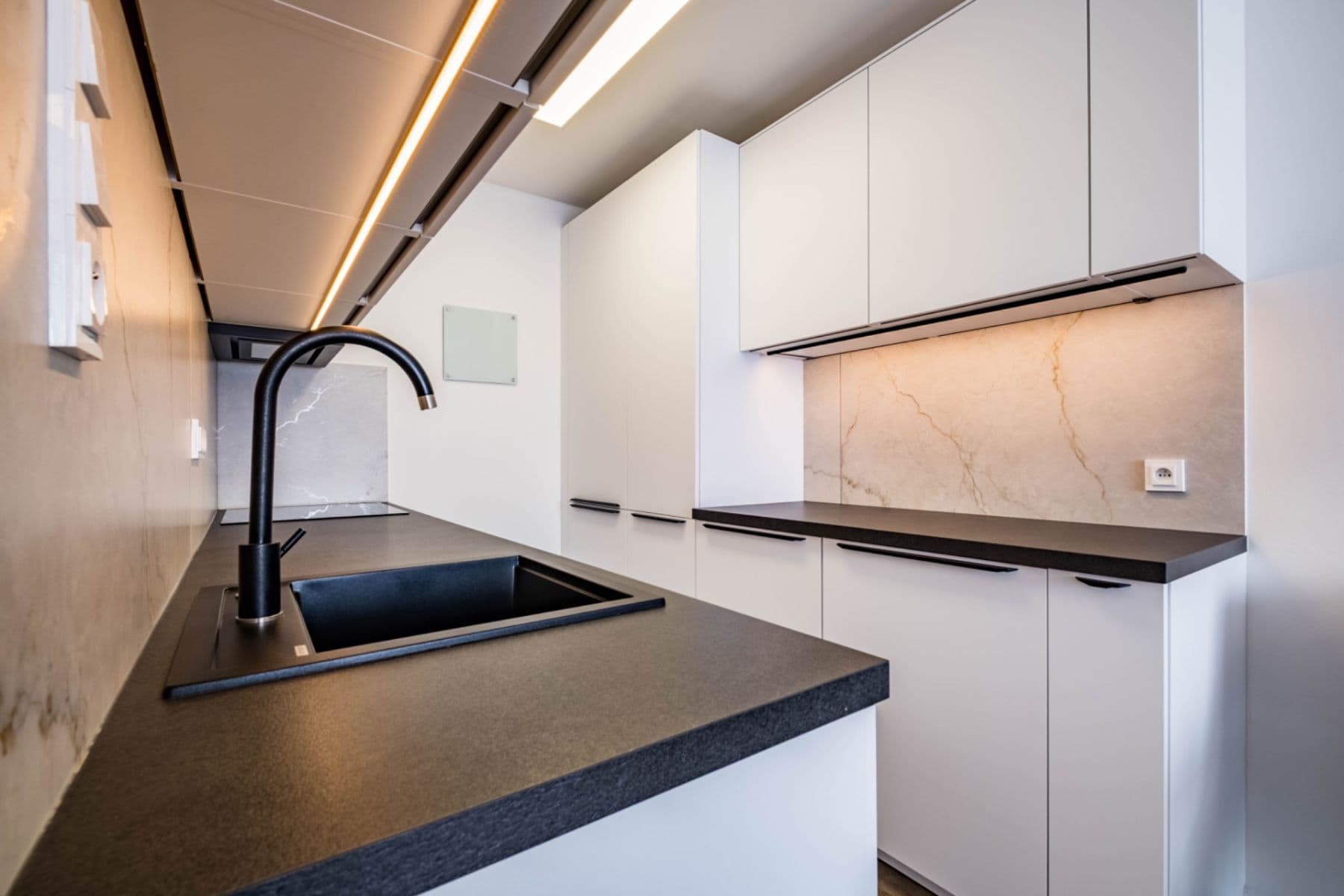 Predaj bytu 2-izbový 44 m², Veronské náměstí, Praha, Praha Predaj bytu 2-izbový 44 m², Veronské náměstí, Praha, Praha
