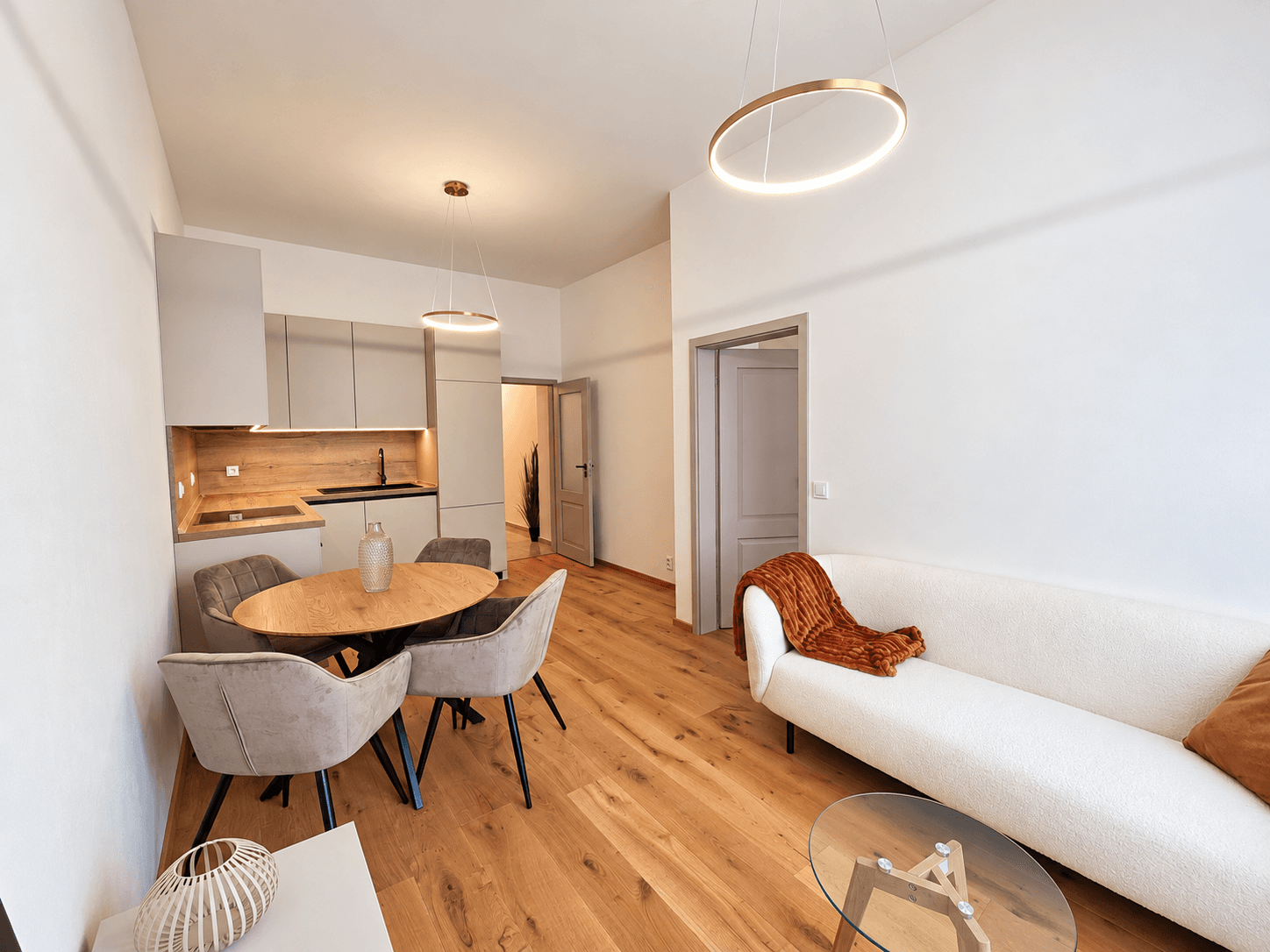 Predaj bytu 2-izbový 54 m², Dělnická, Praha, Praha Predaj bytu 2-izbový 54 m², Dělnická, Praha, Praha