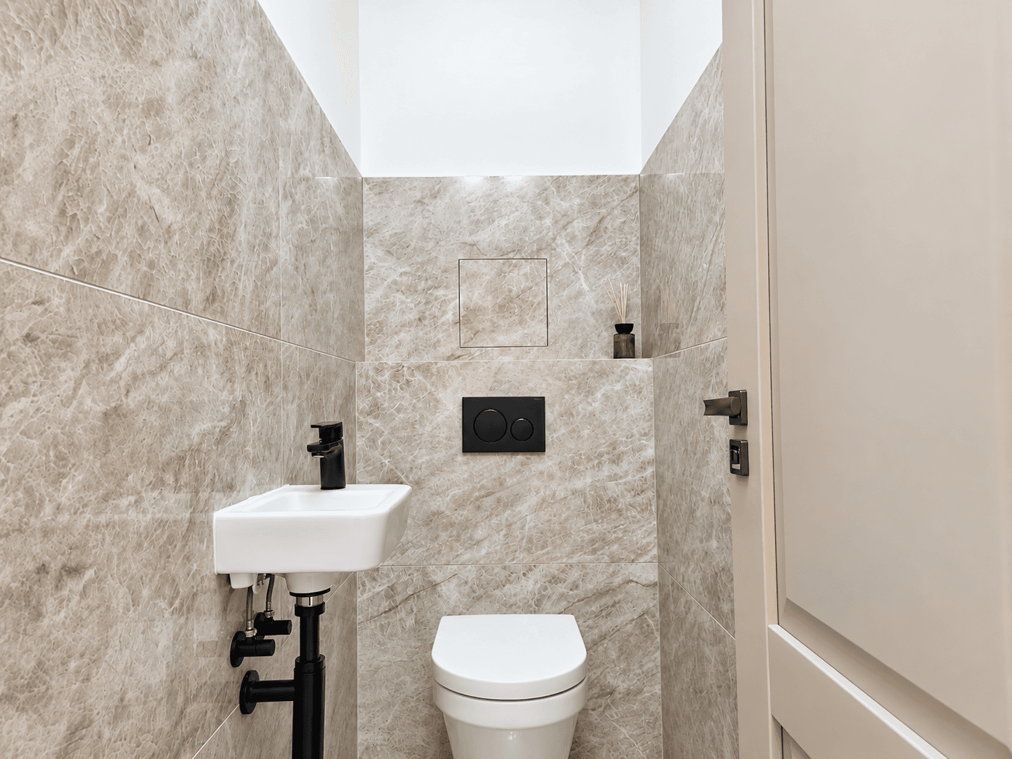 Predaj bytu 2-izbový 54 m², Dělnická, Praha, Praha Predaj bytu 2-izbový 54 m², Dělnická, Praha, Praha