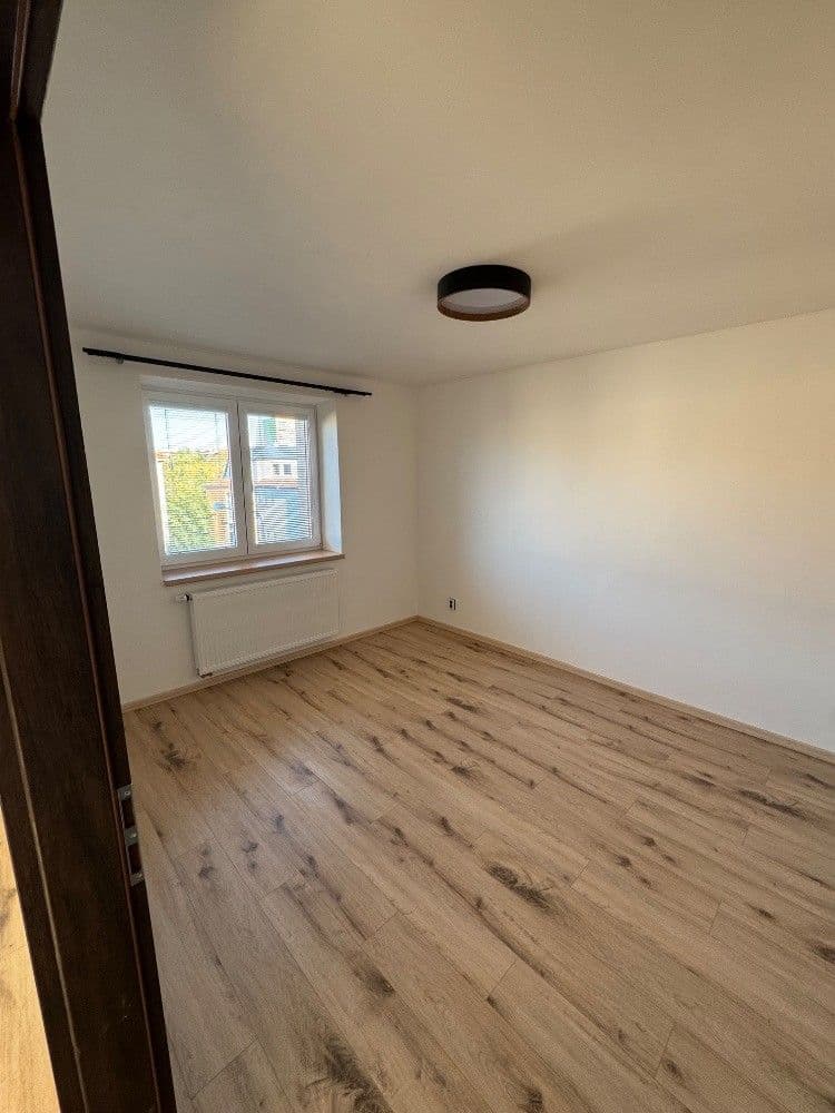 Prenájom bytu 2-izbový 50 m², Zahradní, Plzeň, Plzeňský kraj Prenájom bytu 2-izbový 50 m², Zahradní, Plzeň, Plzeňský kraj