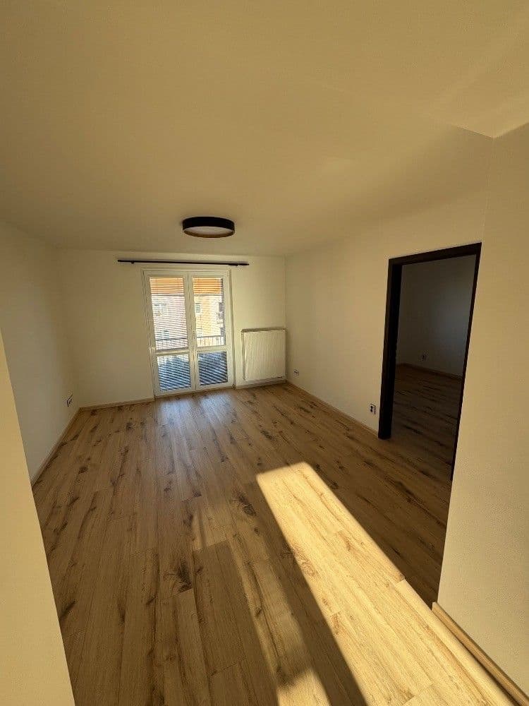Prenájom bytu 2-izbový 50 m², Zahradní, Plzeň, Plzeňský kraj Prenájom bytu 2-izbový 50 m², Zahradní, Plzeň, Plzeňský kraj