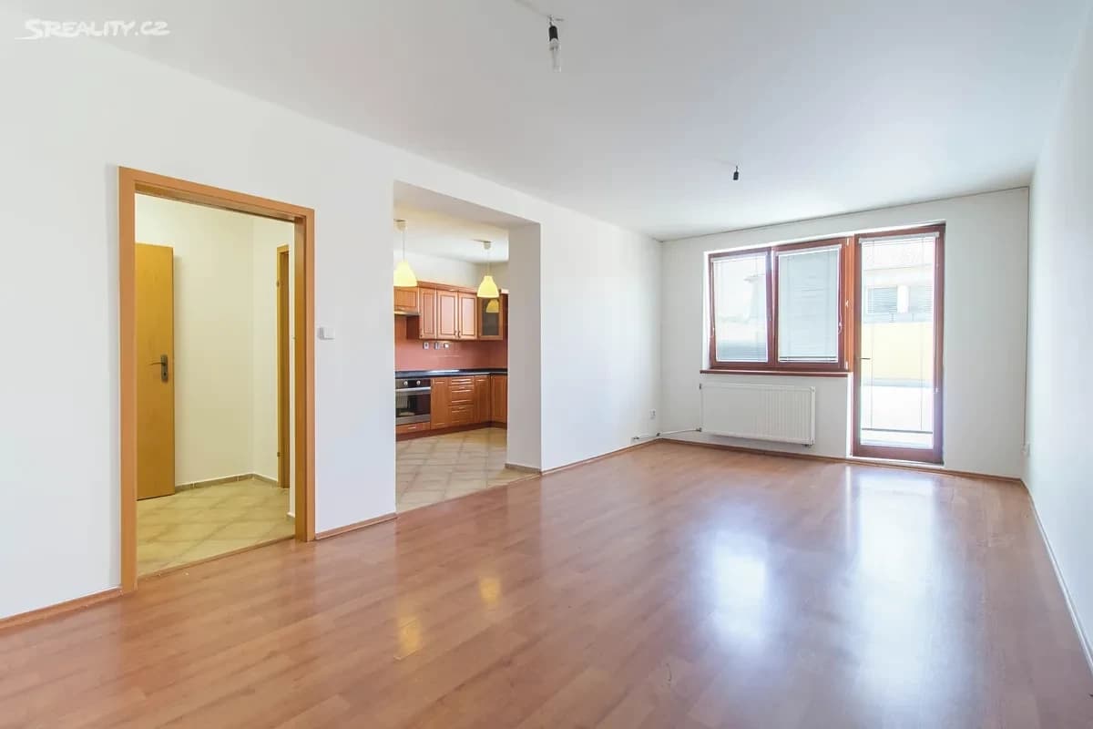 Predaj bytu 2-izbový 74 m², U Kloubových domů, Praha, Praha Predaj bytu 2-izbový 74 m², U Kloubových domů, Praha, Praha