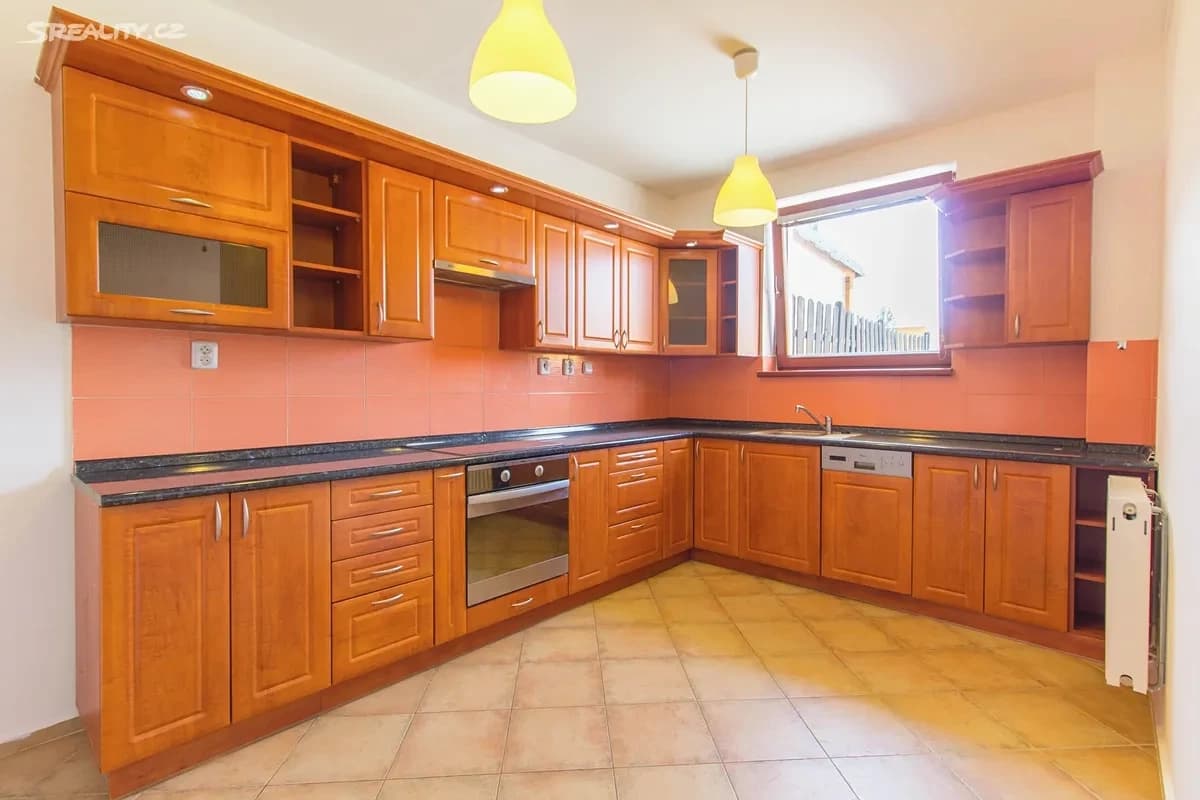 Predaj bytu 2-izbový 74 m², U Kloubových domů, Praha, Praha Predaj bytu 2-izbový 74 m², U Kloubových domů, Praha, Praha