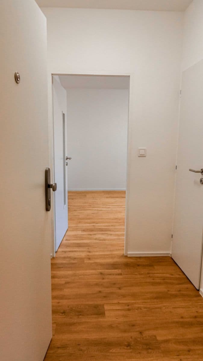 Prenájom bytu 1-izbový 31 m², V Podluží, Praha, Praha Prenájom bytu 1-izbový 31 m², V Podluží, Praha, Praha