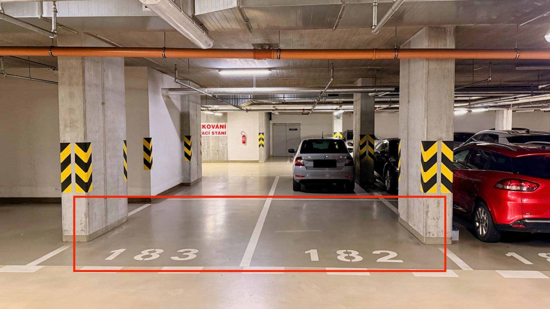Predaj bytu 4-izbový 120 m², Jeremiášova, Praha, Praha Predaj bytu 4-izbový 120 m², Jeremiášova, Praha, Praha