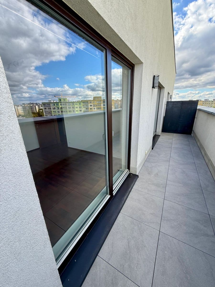 Predaj bytu 4-izbový 120 m², Jeremiášova, Praha, Praha Predaj bytu 4-izbový 120 m², Jeremiášova, Praha, Praha