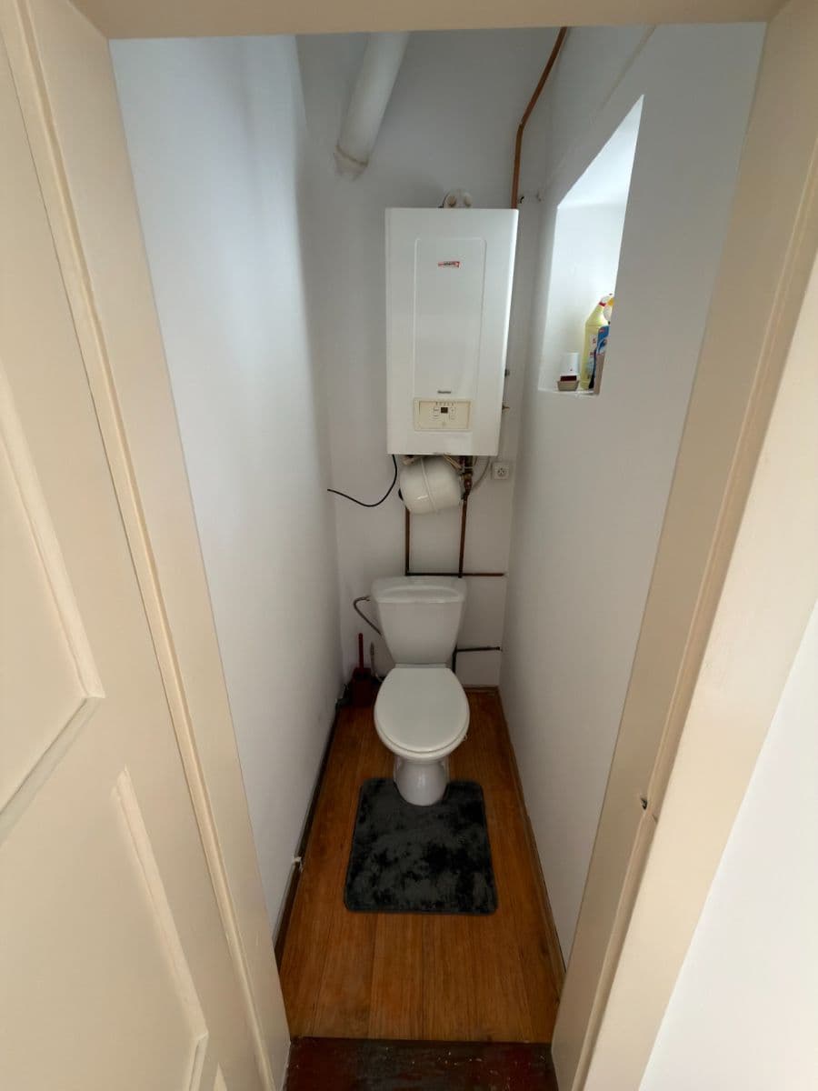 Prenájom bytu 2-izbový 51 m², U Městských domů, Ústí nad Labem, Ústecký kraj Prenájom bytu 2-izbový 51 m², U Městských domů, Ústí nad Labem, Ústecký kraj
