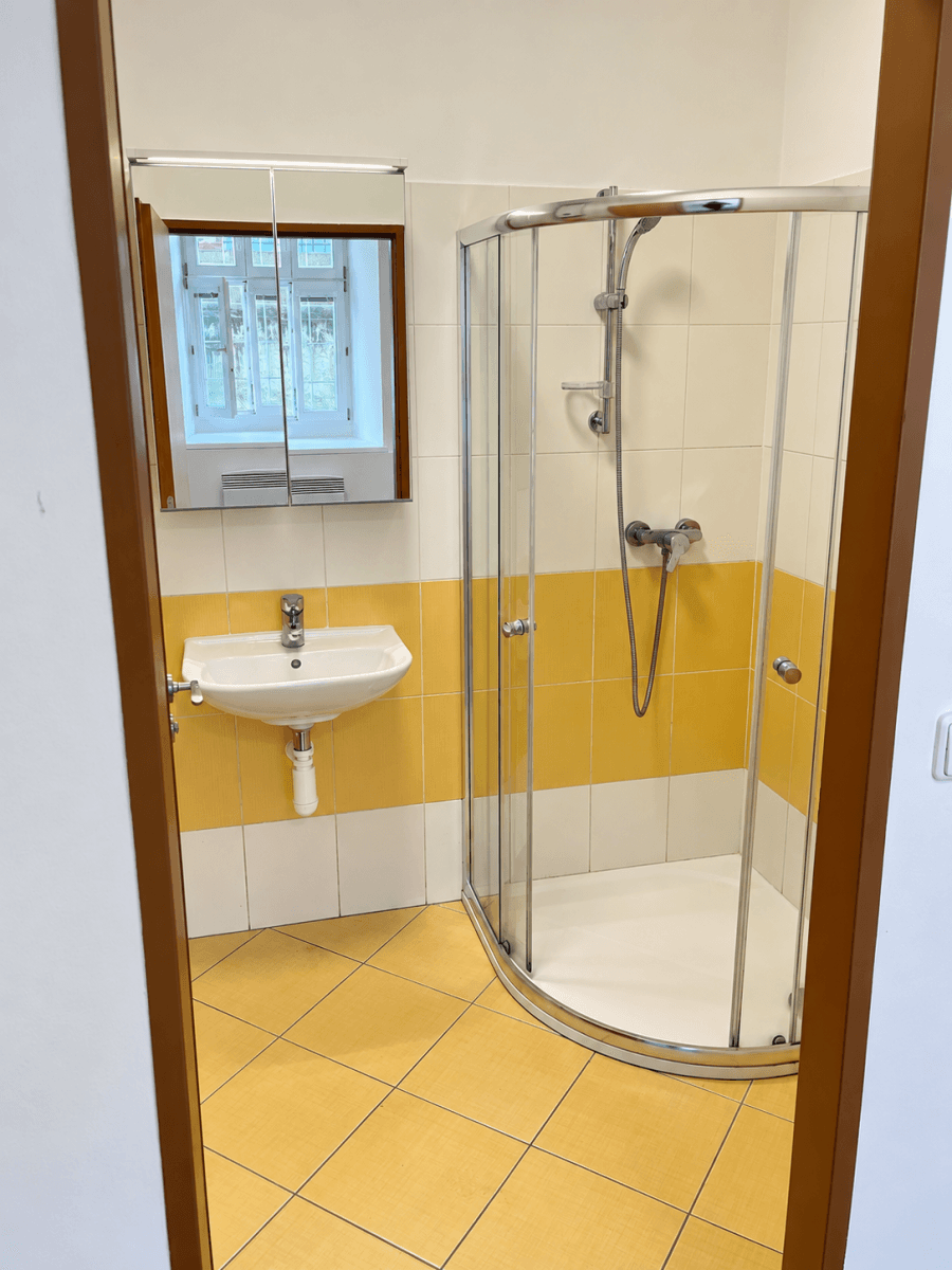 Prenájom bytu 2-izbový 33 m², třída Kpt. Jaroše, Brno, Jihomoravský kraj Prenájom bytu 2-izbový 33 m², třída Kpt. Jaroše, Brno, Jihomoravský kraj