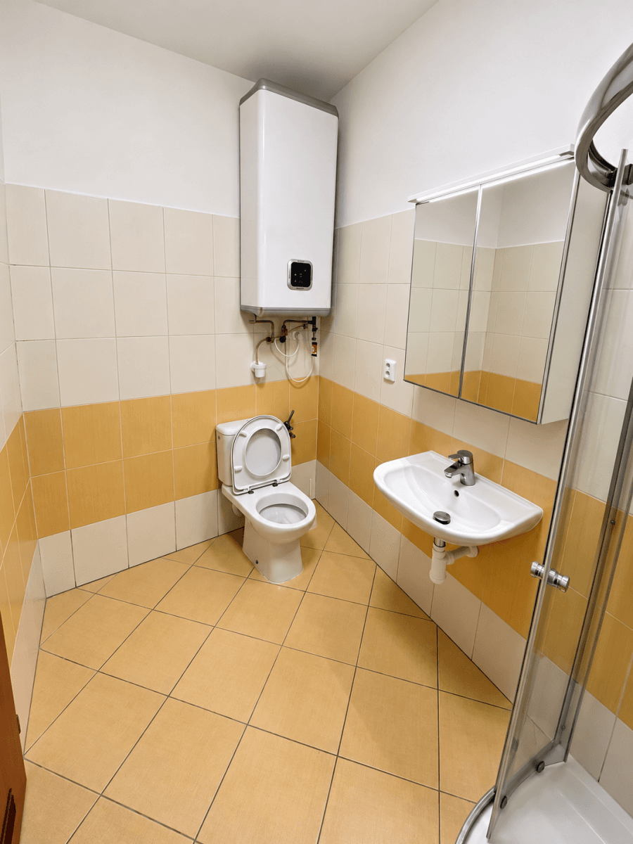 Prenájom bytu 2-izbový 33 m², třída Kpt. Jaroše, Brno, Jihomoravský kraj Prenájom bytu 2-izbový 33 m², třída Kpt. Jaroše, Brno, Jihomoravský kraj