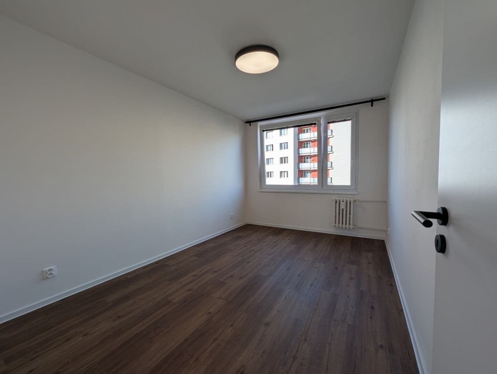 Prenájom bytu 3-izbový 79 m², Ve svahu, Praha, Praha Prenájom bytu 3-izbový 79 m², Ve svahu, Praha, Praha