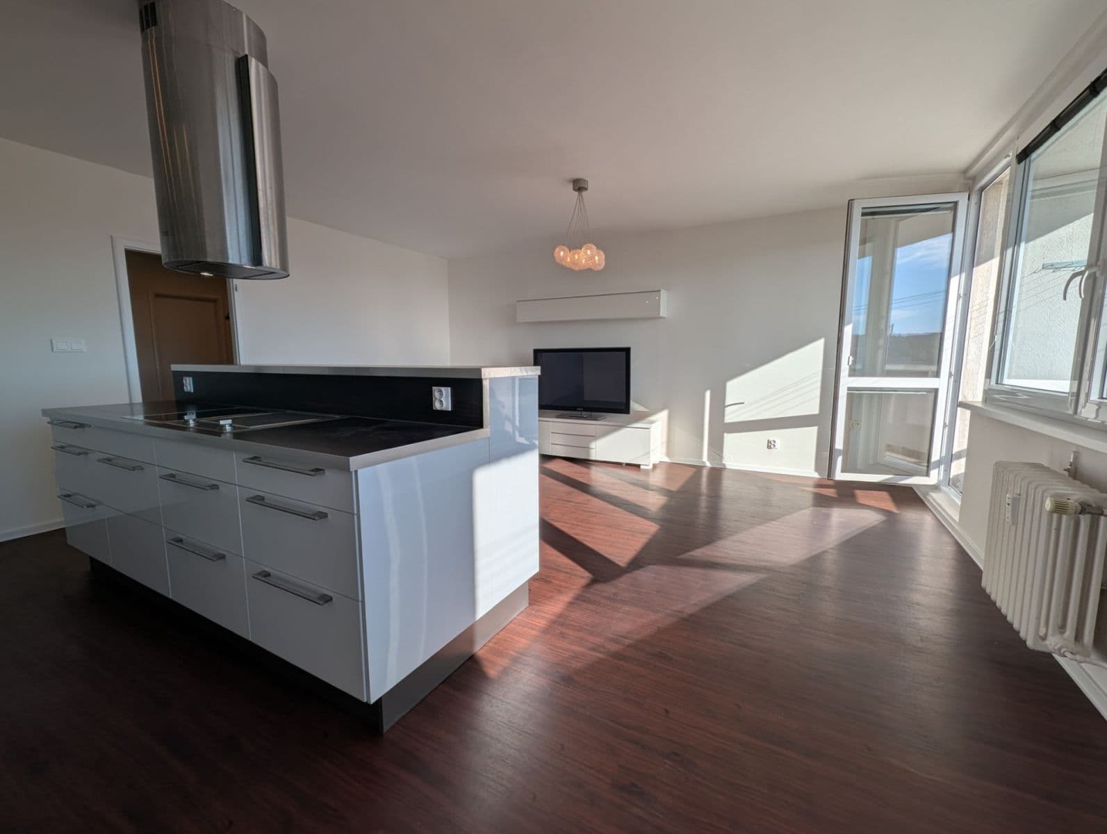 Prenájom bytu 3-izbový 79 m², Ve svahu, Praha, Praha Prenájom bytu 3-izbový 79 m², Ve svahu, Praha, Praha