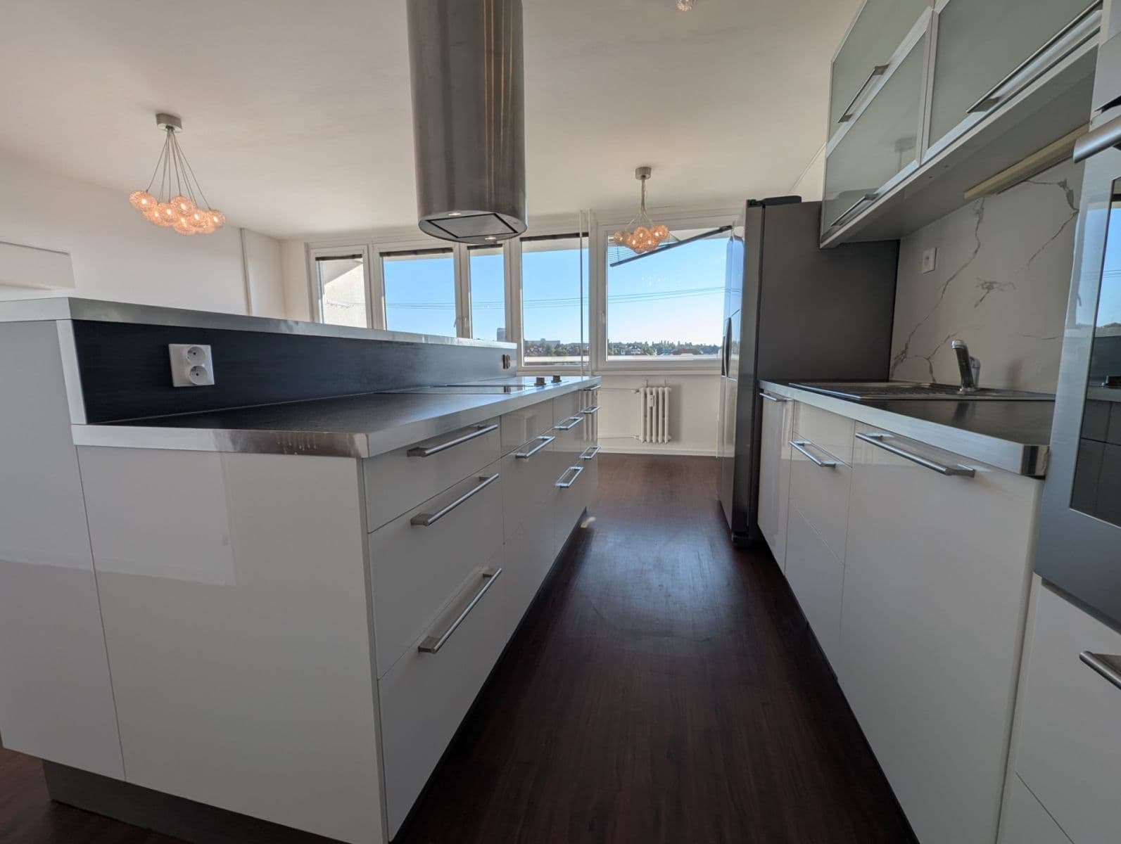 Prenájom bytu 3-izbový 79 m², Ve svahu, Praha, Praha Prenájom bytu 3-izbový 79 m², Ve svahu, Praha, Praha