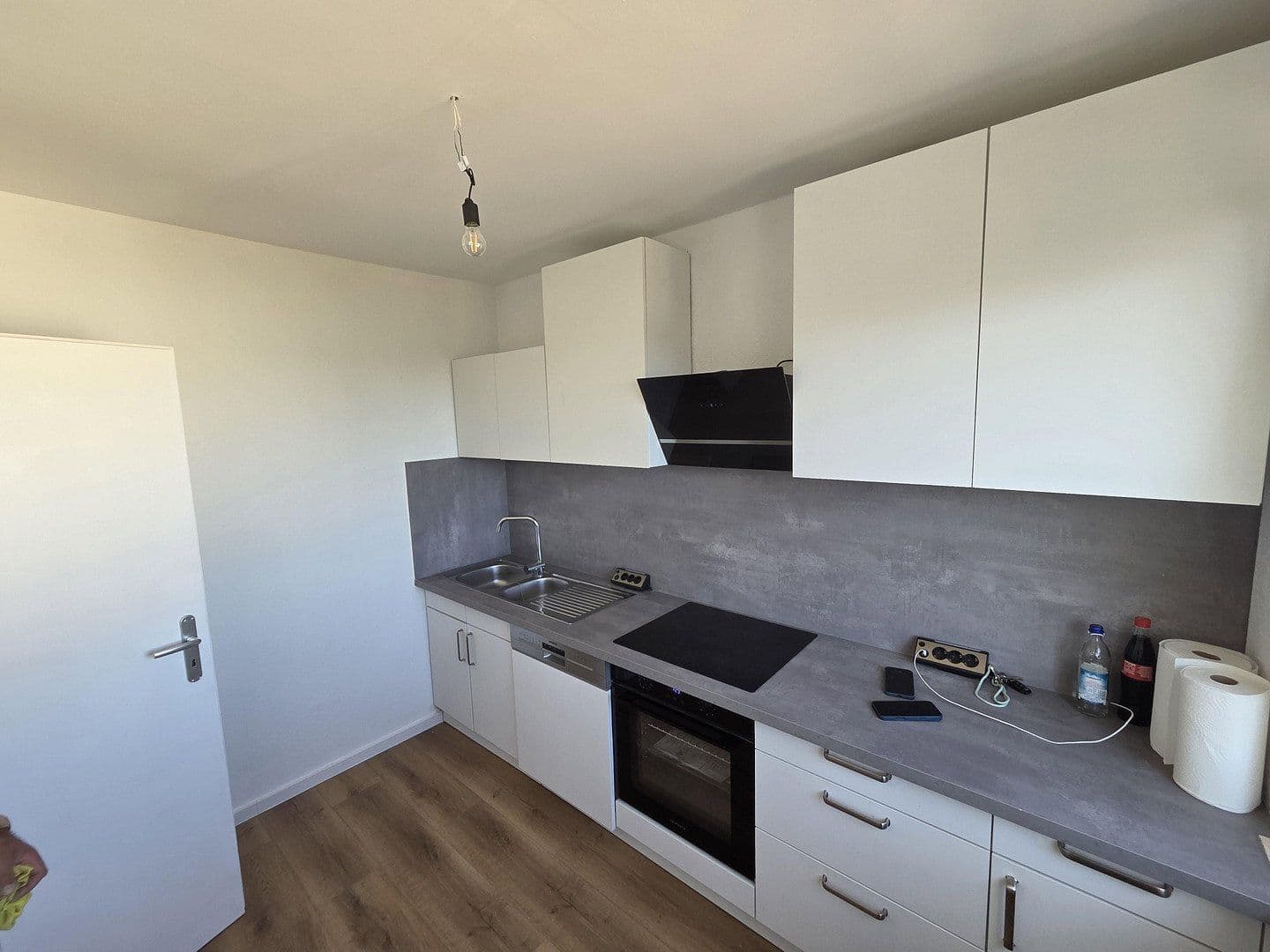 Prenájom bytu 2-izbový 80 m², Berliner Straße 3, Schwalbach am Taunus, Hesensko Prenájom bytu 2-izbový 80 m², Berliner Straße 3, Schwalbach am Taunus, Hesensko