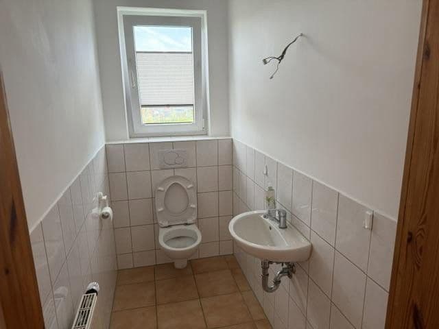 Predaj domu 97 m², pozemok 630 m², Am Dorfe 4, Uslar, Dolné Sasko Predaj domu 97 m², pozemok 630 m², Am Dorfe 4, Uslar, Dolné Sasko