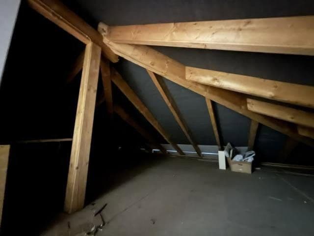 Predaj domu 97 m², pozemok 630 m², Am Dorfe 4, Uslar, Dolné Sasko Predaj domu 97 m², pozemok 630 m², Am Dorfe 4, Uslar, Dolné Sasko