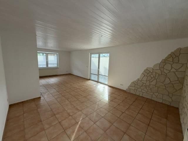 Predaj domu 97 m², pozemok 630 m², Am Dorfe 4, Uslar, Dolné Sasko Predaj domu 97 m², pozemok 630 m², Am Dorfe 4, Uslar, Dolné Sasko