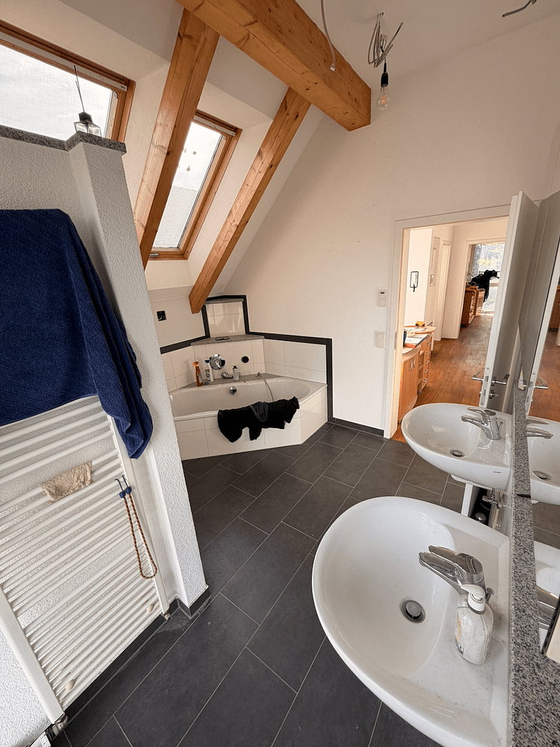 Predaj domu 156 m², pozemok 434 m², Uhingen, Bádensko-Wurttembersko Predaj domu 156 m², pozemok 434 m², Uhingen, Bádensko-Wurttembersko