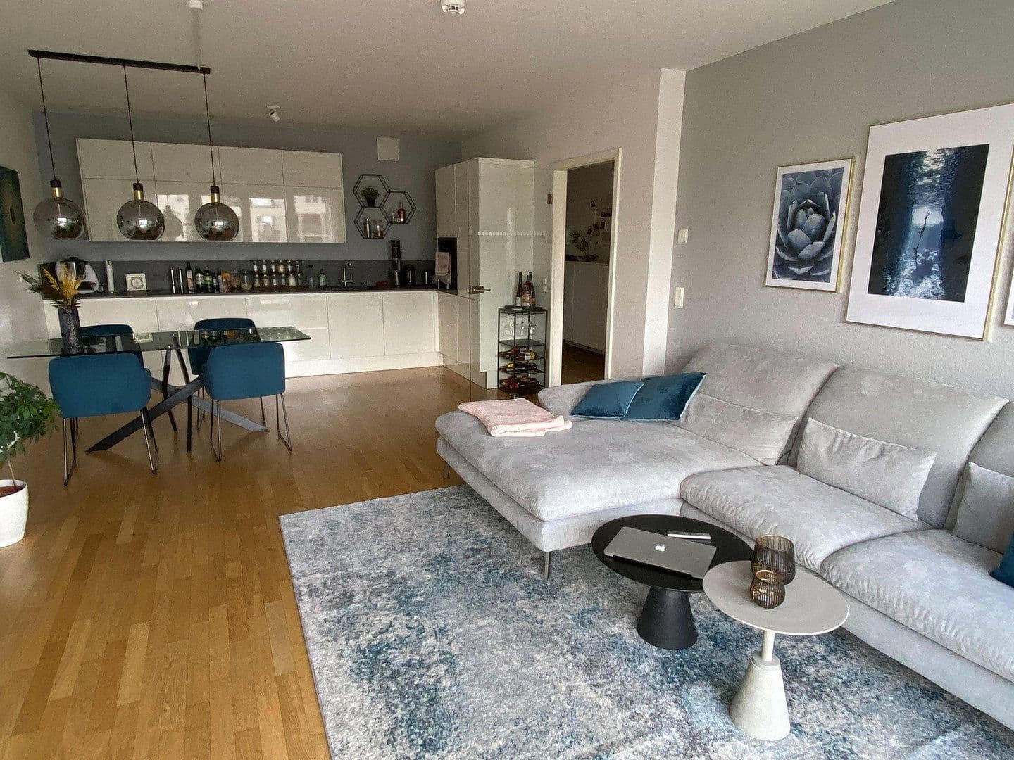 Prenájom bytu 3-izbový 94 m², Pfälzer Str. 1c, Köln, Severné Porýnie - Westfálsko Prenájom bytu 3-izbový 94 m², Pfälzer Str. 1c, Köln, Severné Porýnie - Westfálsko