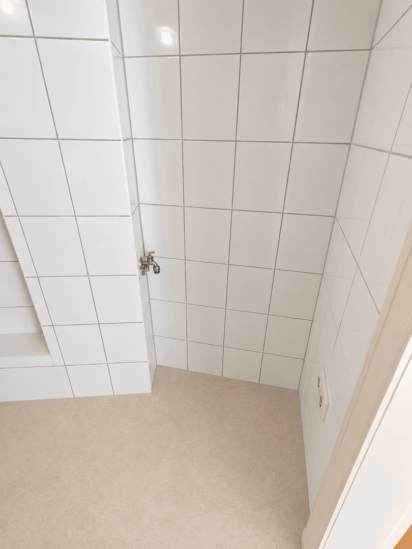 Prenájom bytu 3-izbový 111 m², Ebendorfer Straße 31, Magdeburg, Sasko-Anhaltsko Prenájom bytu 3-izbový 111 m², Ebendorfer Straße 31, Magdeburg, Sasko-Anhaltsko
