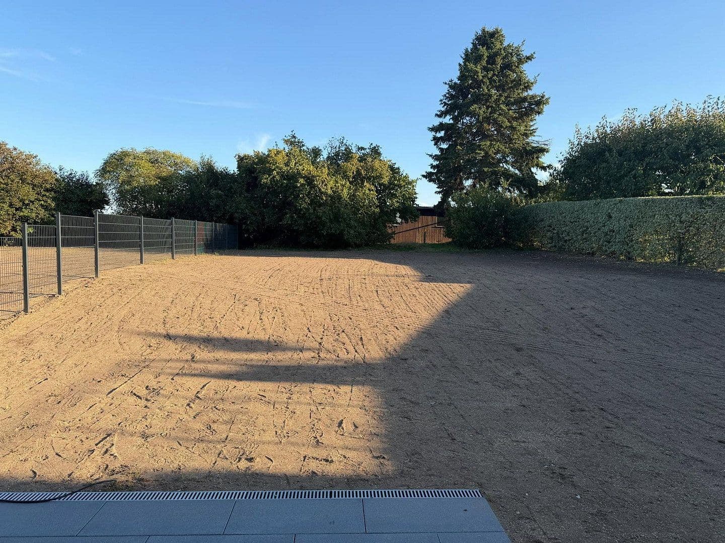 Predaj domu 126 m², pozemok 540 m², Unter den Linden 28 a + c, Stelle, Dolné Sasko Predaj domu 126 m², pozemok 540 m², Unter den Linden 28 a + c, Stelle, Dolné Sasko