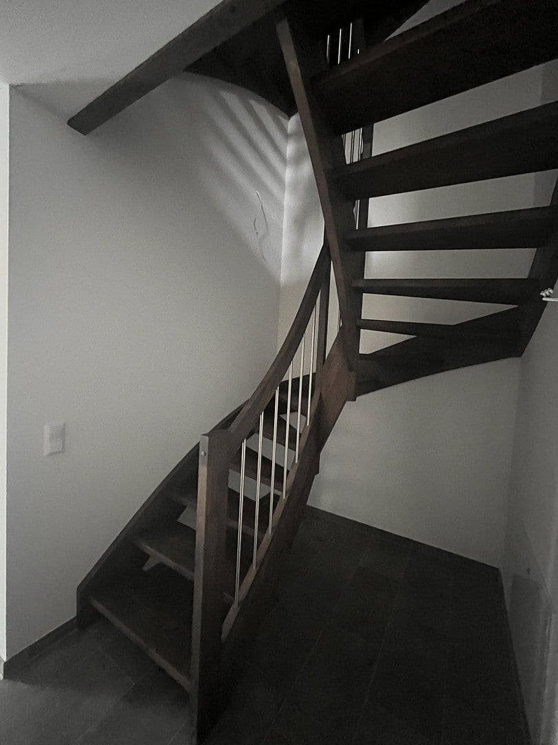 Predaj domu 126 m², pozemok 540 m², Unter den Linden 28 a + c, Stelle, Dolné Sasko Predaj domu 126 m², pozemok 540 m², Unter den Linden 28 a + c, Stelle, Dolné Sasko