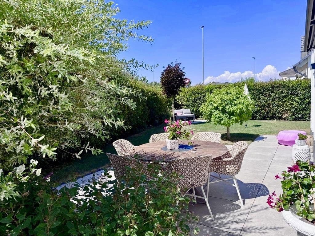 Predaj domu 158 m², pozemok 418 m², Nidderau, Hesensko Predaj domu 158 m², pozemok 418 m², Nidderau, Hesensko