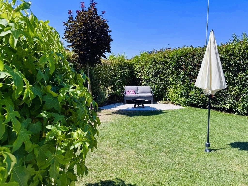 Predaj domu 158 m², pozemok 418 m², Nidderau, Hesensko Predaj domu 158 m², pozemok 418 m², Nidderau, Hesensko