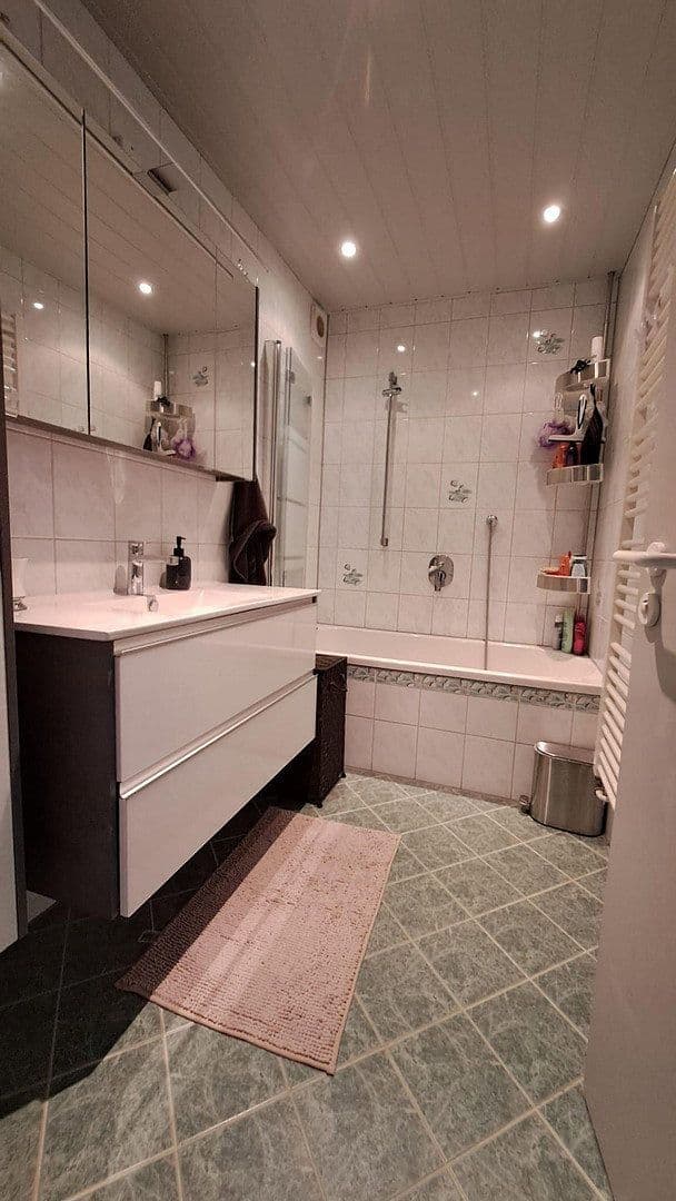 Predaj bytu 4-izbový 90 m², Nersingen, Bavorsko Predaj bytu 4-izbový 90 m², Nersingen, Bavorsko