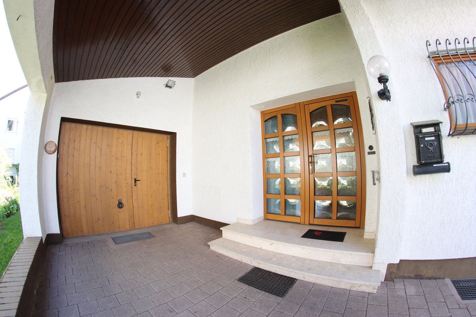 Predaj domu 100 m², pozemok 387 m², Schriesheim, Bádensko-Wurttembersko Predaj domu 100 m², pozemok 387 m², Schriesheim, Bádensko-Wurttembersko