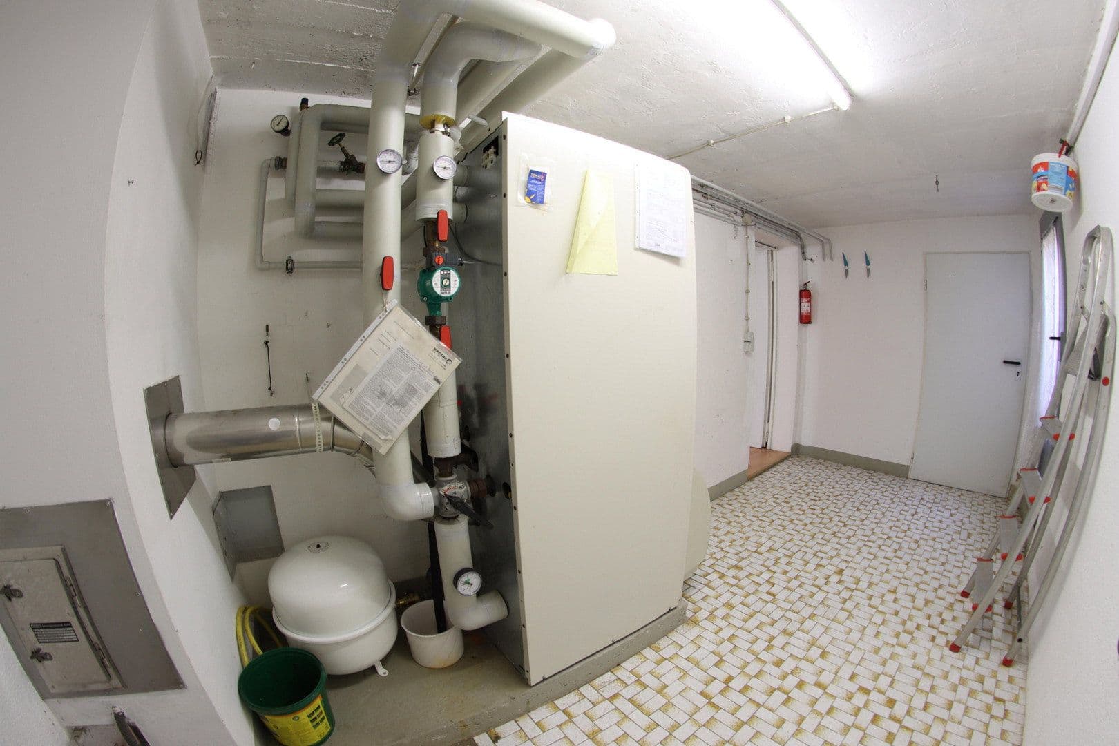 Predaj domu 100 m², pozemok 387 m², Schriesheim, Bádensko-Wurttembersko Predaj domu 100 m², pozemok 387 m², Schriesheim, Bádensko-Wurttembersko