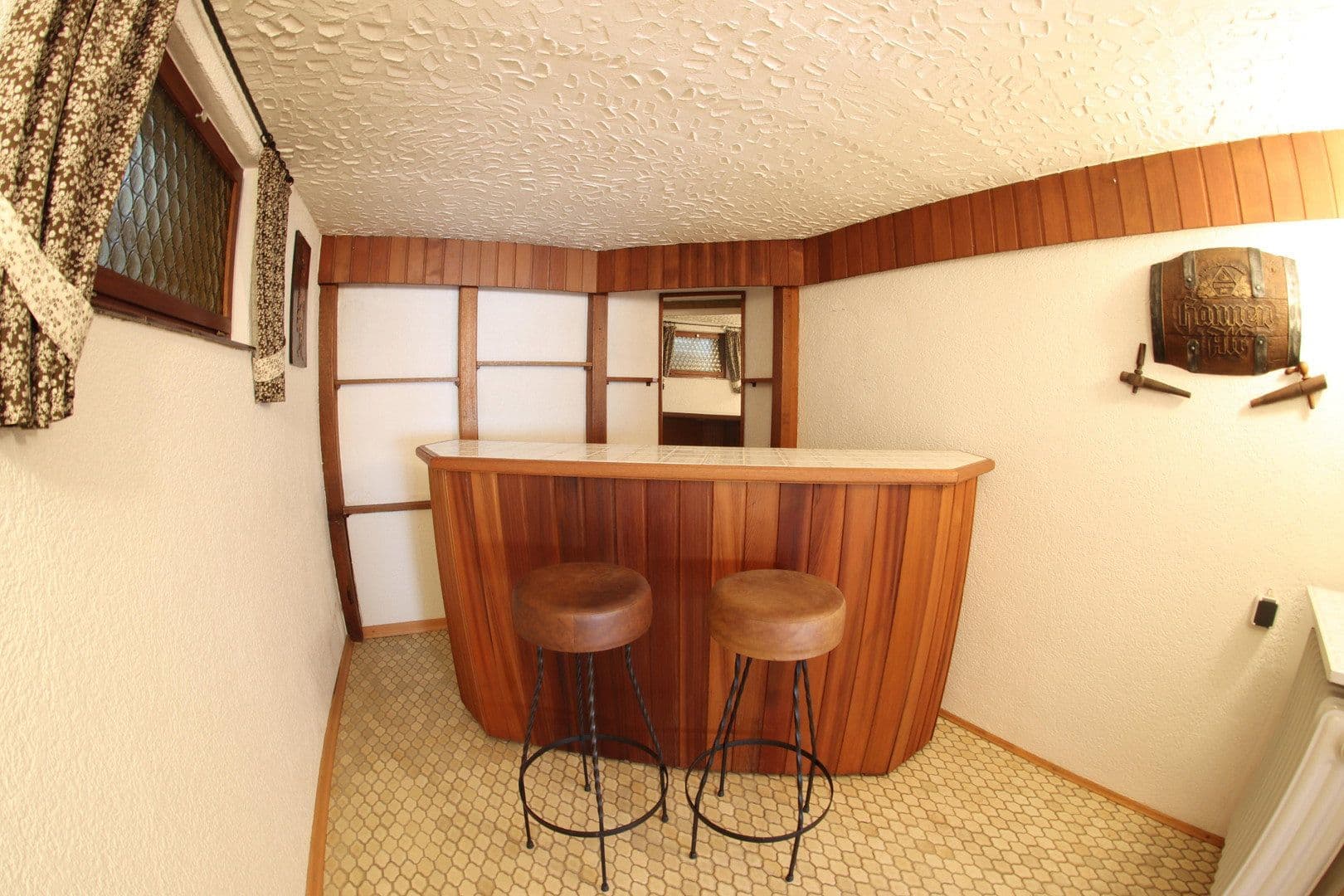 Predaj domu 100 m², pozemok 387 m², Schriesheim, Bádensko-Wurttembersko Predaj domu 100 m², pozemok 387 m², Schriesheim, Bádensko-Wurttembersko
