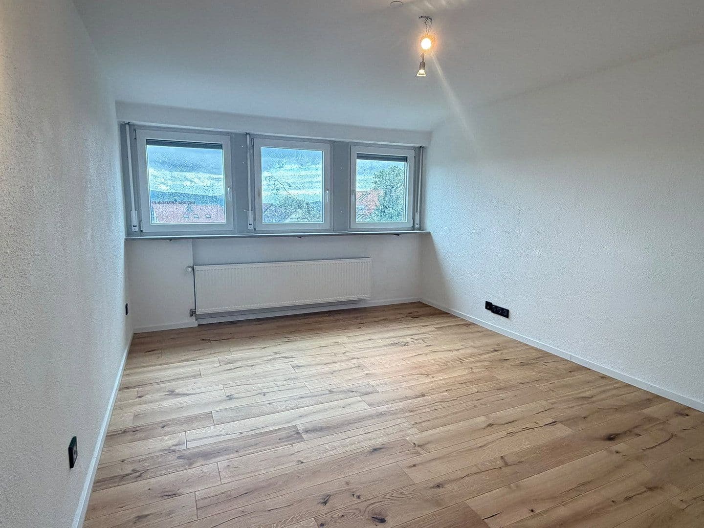 Predaj bytu 3-izbový 60 m², Schlichtener Straße 94, Schorndorf, Bádensko-Wurttembersko Predaj bytu 3-izbový 60 m², Schlichtener Straße 94, Schorndorf, Bádensko-Wurttembersko