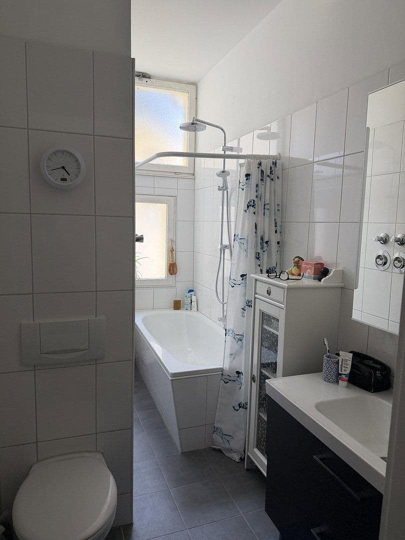 Predaj bytu 4-izbový 108 m², Köln, Severné Porýnie - Westfálsko Predaj bytu 4-izbový 108 m², Köln, Severné Porýnie - Westfálsko