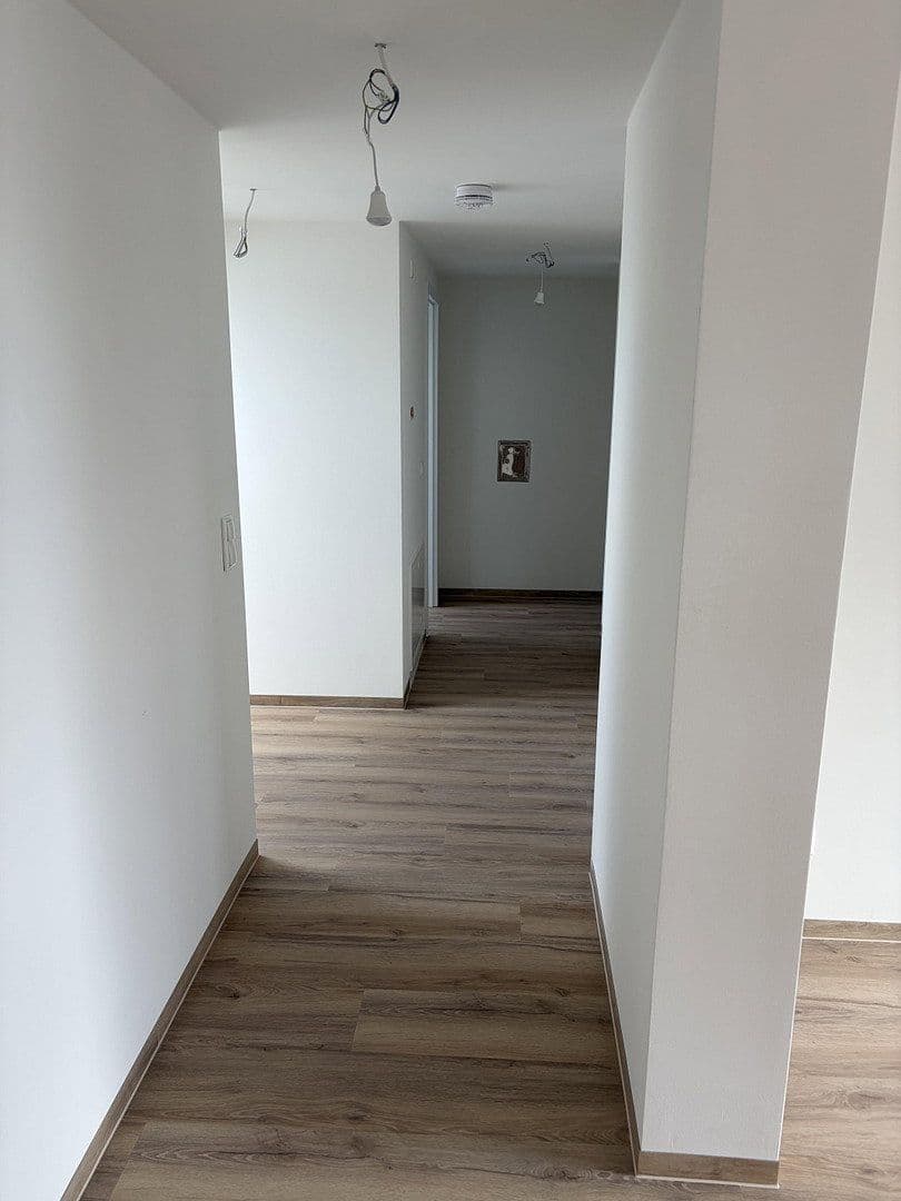 Prenájom bytu 3-izbový 91 m², Augsburger Straße 16, Wertingen, Bavorsko Prenájom bytu 3-izbový 91 m², Augsburger Straße 16, Wertingen, Bavorsko