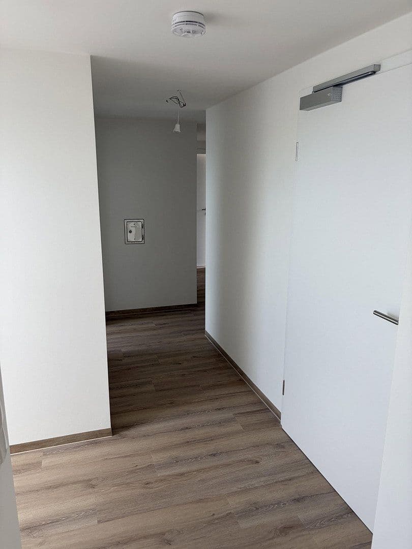 Prenájom bytu 3-izbový 91 m², Augsburger Straße 16, Wertingen, Bavorsko Prenájom bytu 3-izbový 91 m², Augsburger Straße 16, Wertingen, Bavorsko