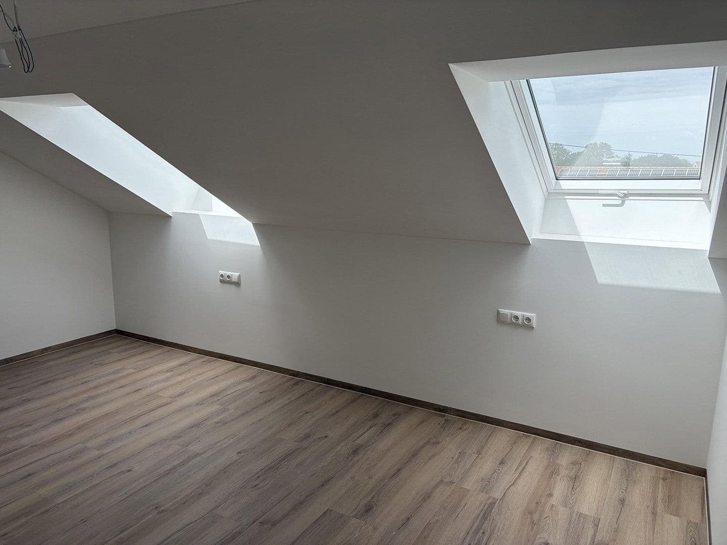 Prenájom bytu 3-izbový 91 m², Augsburger Straße 16, Wertingen, Bavorsko Prenájom bytu 3-izbový 91 m², Augsburger Straße 16, Wertingen, Bavorsko