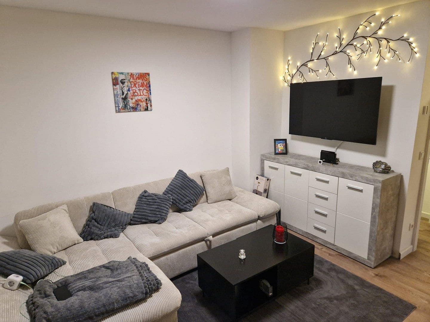 Prenájom bytu 2-izbový 65 m², Altstadtstraße 135, Leverkusen, Severné Porýnie - Westfálsko Prenájom bytu 2-izbový 65 m², Altstadtstraße 135, Leverkusen, Severné Porýnie - Westfálsko