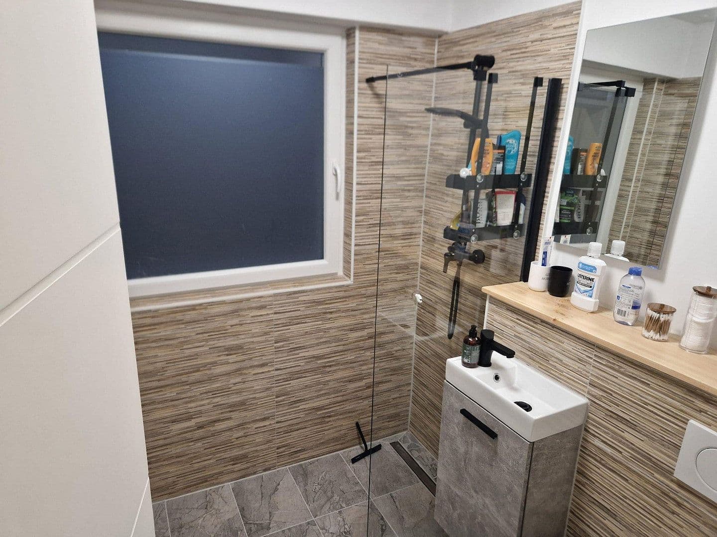 Prenájom bytu 2-izbový 65 m², Altstadtstraße 135, Leverkusen, Severné Porýnie - Westfálsko Prenájom bytu 2-izbový 65 m², Altstadtstraße 135, Leverkusen, Severné Porýnie - Westfálsko