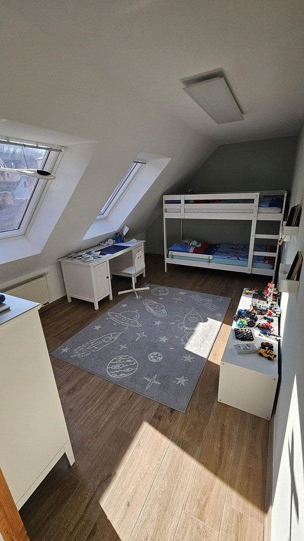 Predaj bytu 3-izbový 92 m², Neustadt am Main, Bavorsko Predaj bytu 3-izbový 92 m², Neustadt am Main, Bavorsko