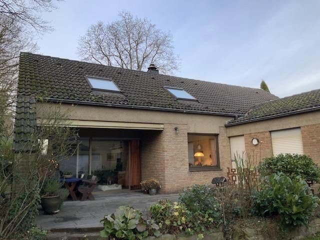 Predaj domu 183 m², pozemok 1.004 m², Aachen, Severné Porýnie - Westfálsko Predaj domu 183 m², pozemok 1.004 m², Aachen, Severné Porýnie - Westfálsko