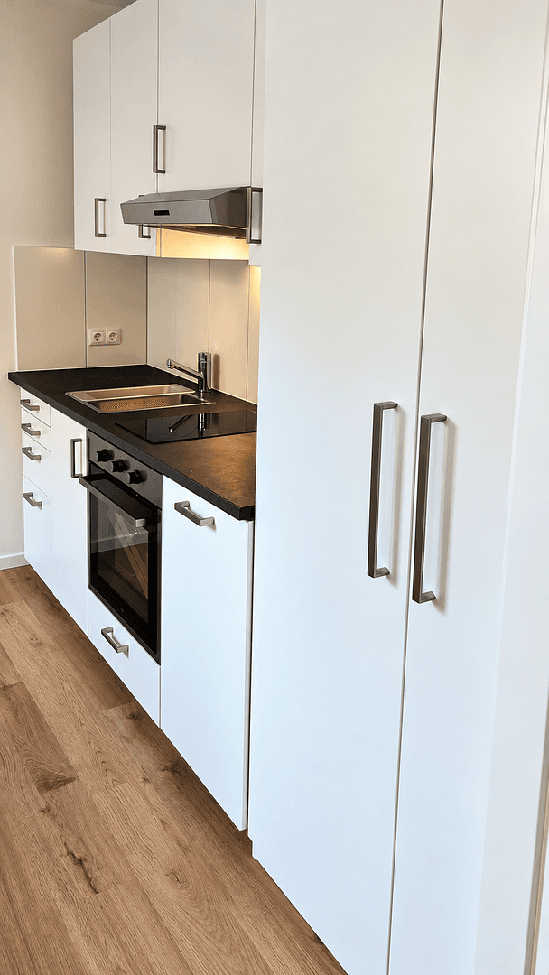 Prenájom bytu 2-izbový 51 m², Augsburg, Bavorsko Prenájom bytu 2-izbový 51 m², Augsburg, Bavorsko