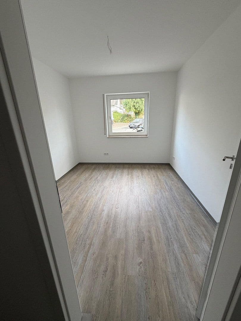 Prenájom bytu 3-izbový 83 m², Egerlandstraße 8a, Solms, Hesensko Prenájom bytu 3-izbový 83 m², Egerlandstraße 8a, Solms, Hesensko