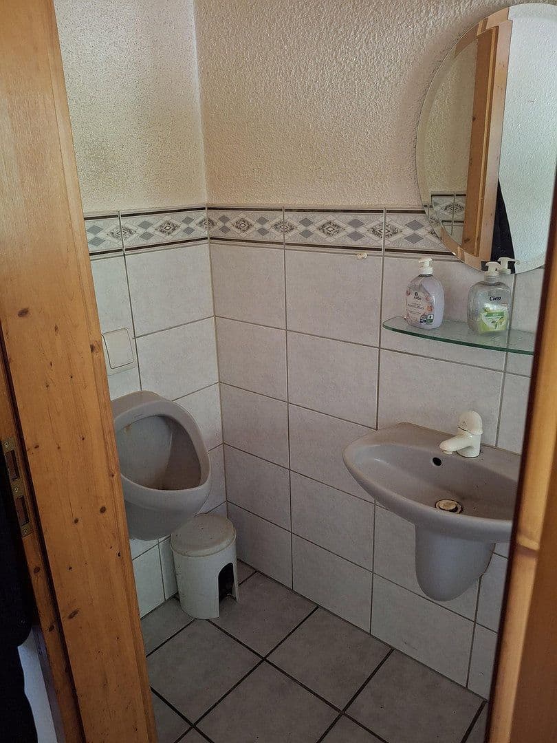 Predaj domu 139 m², pozemok 609 m², Wendelsgrundweg, Tuttlingen, Bádensko-Wurttembersko Predaj domu 139 m², pozemok 609 m², Wendelsgrundweg, Tuttlingen, Bádensko-Wurttembersko