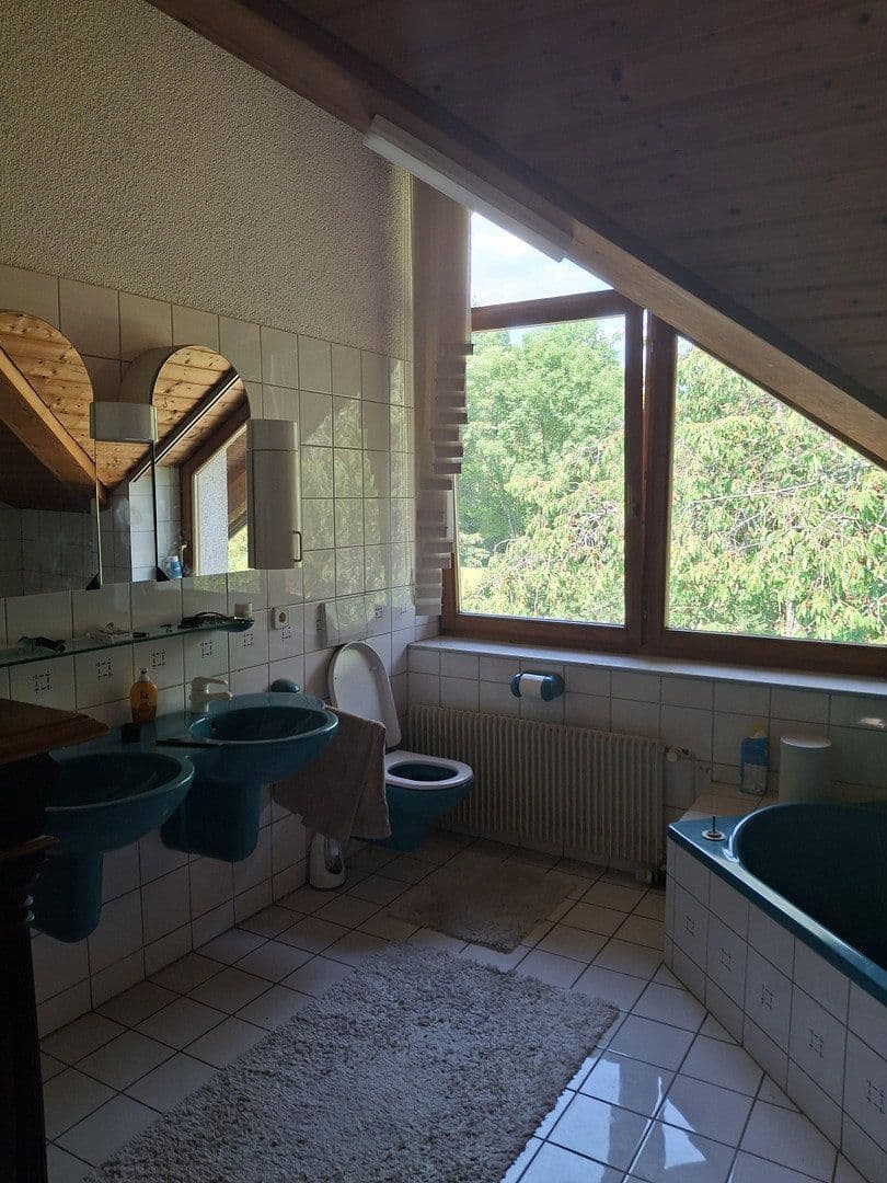 Predaj domu 139 m², pozemok 609 m², Wendelsgrundweg, Tuttlingen, Bádensko-Wurttembersko Predaj domu 139 m², pozemok 609 m², Wendelsgrundweg, Tuttlingen, Bádensko-Wurttembersko