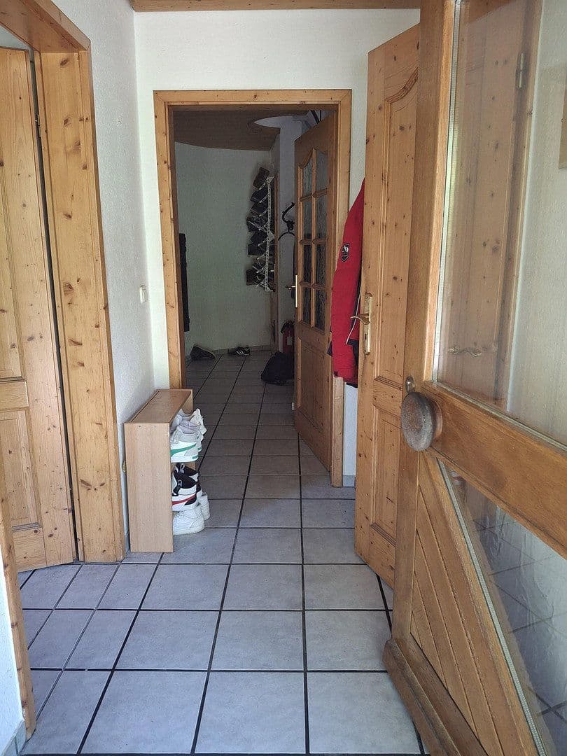 Predaj domu 139 m², pozemok 609 m², Wendelsgrundweg, Tuttlingen, Bádensko-Wurttembersko Predaj domu 139 m², pozemok 609 m², Wendelsgrundweg, Tuttlingen, Bádensko-Wurttembersko