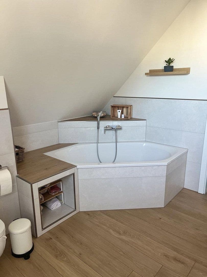 Predaj domu 140 m², pozemok 713 m², Ohorn, Sasko Predaj domu 140 m², pozemok 713 m², Ohorn, Sasko